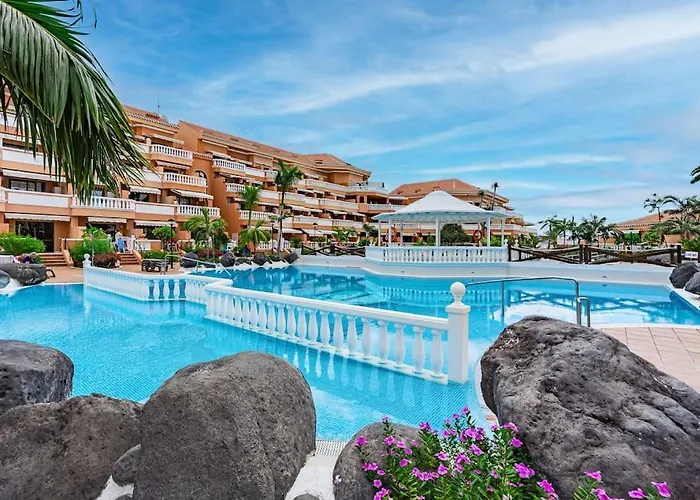 Royal Garden - 2 Bedroom Appartement *