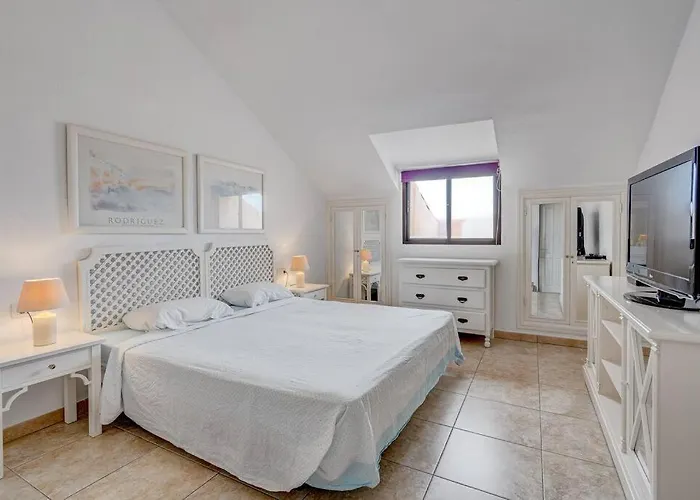 Royal Garden - 2 Bedroom Daire *